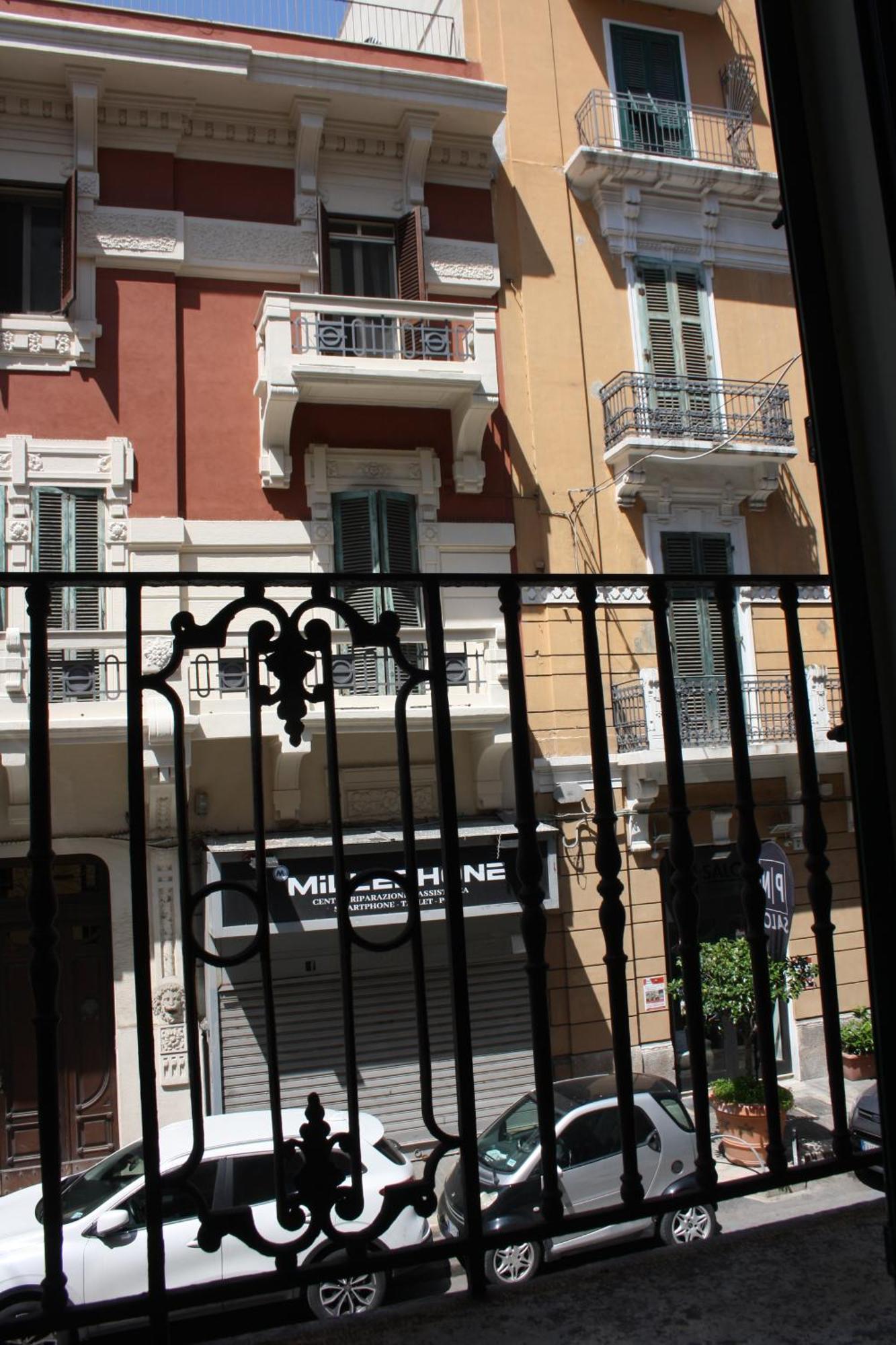 Stefano'S Apartment Bari Buitenkant foto
